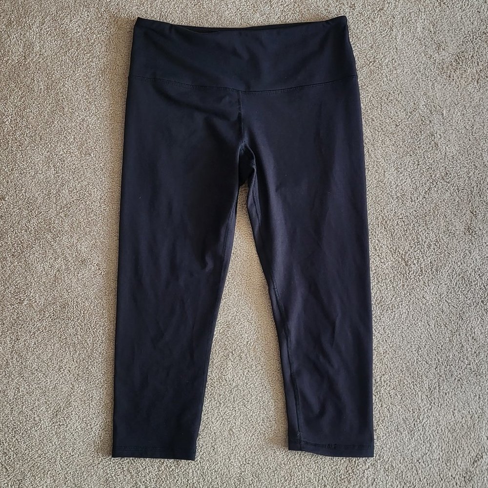 Scorpio Sol Stretch Capris Jogger Leggings